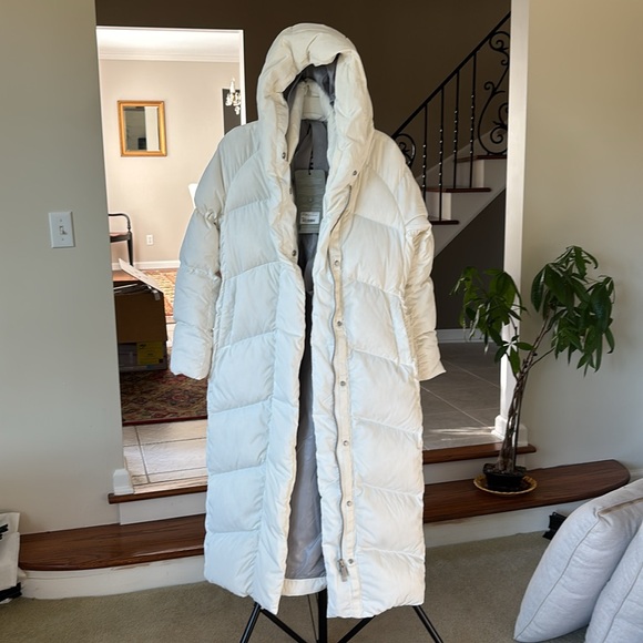 Canada Goose Women’s NWT Marlow Parka North Star White Medium - Picture 8 of 12